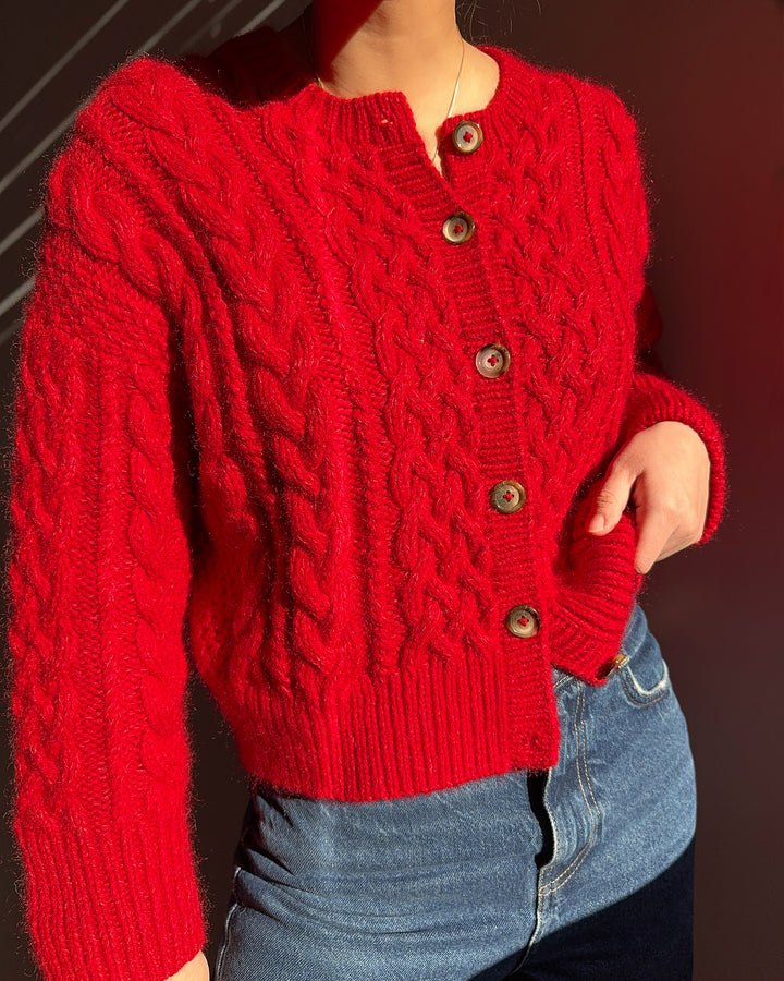 Sibilla cardigan knitting kit