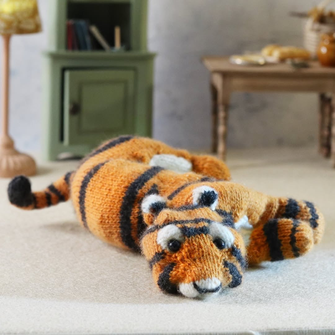 Tigger Cashmere Knitting Kit